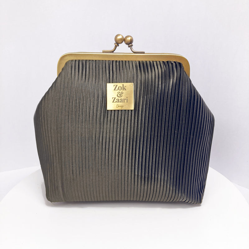 Zok and Zaari Pleated Brown Brass Frame wrist handbag