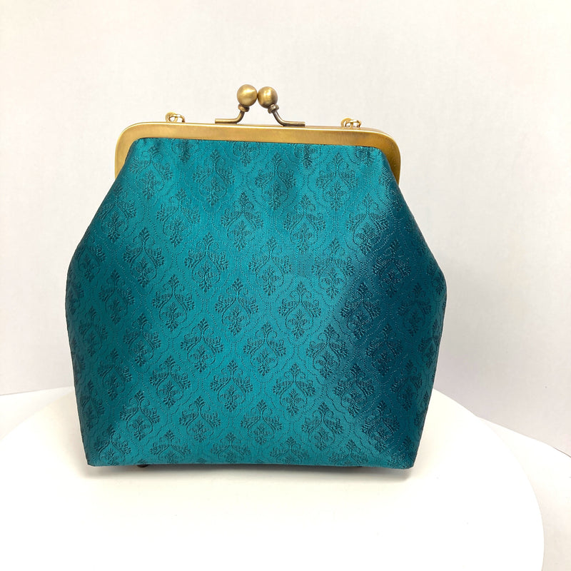 Zok and Zaari Green Brocade Brass Frame wrist handbag