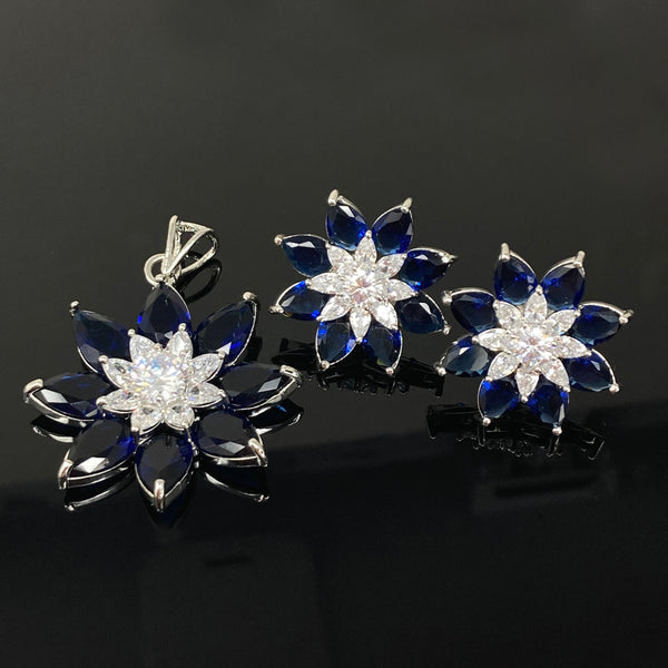 Blue Floral Pendant Set