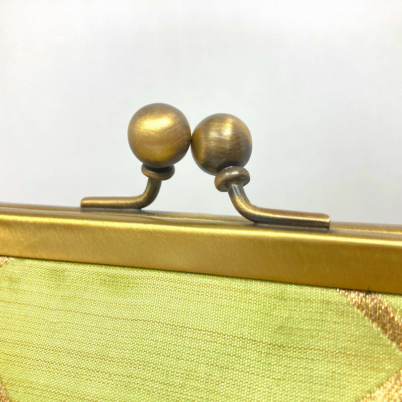 Zok and Zaari Green Brocade Metal Handmade Frame wrist handbag